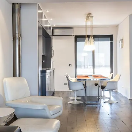 Luxury Industrial Style In Gazi Square Apartment