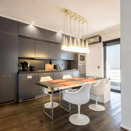 Luxury Industrial Style In Gazi Square Apartment *